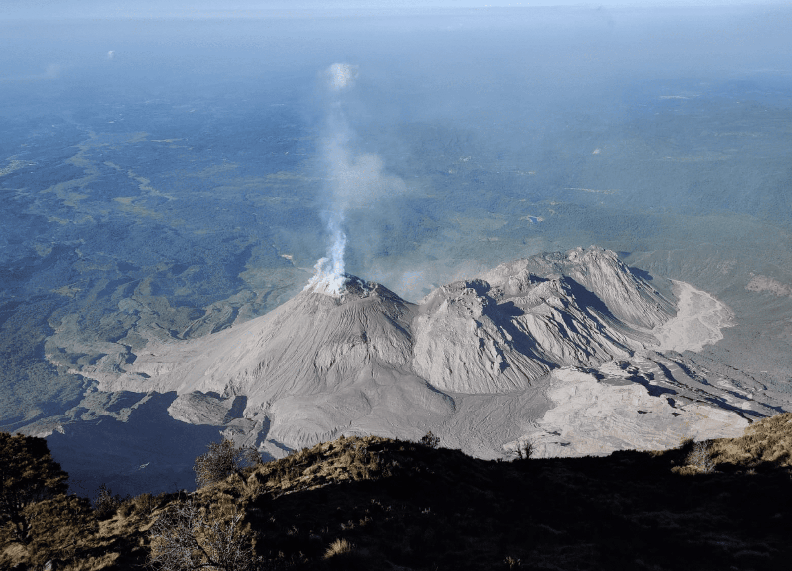 Santa Maria and Santiaguito volcanoes